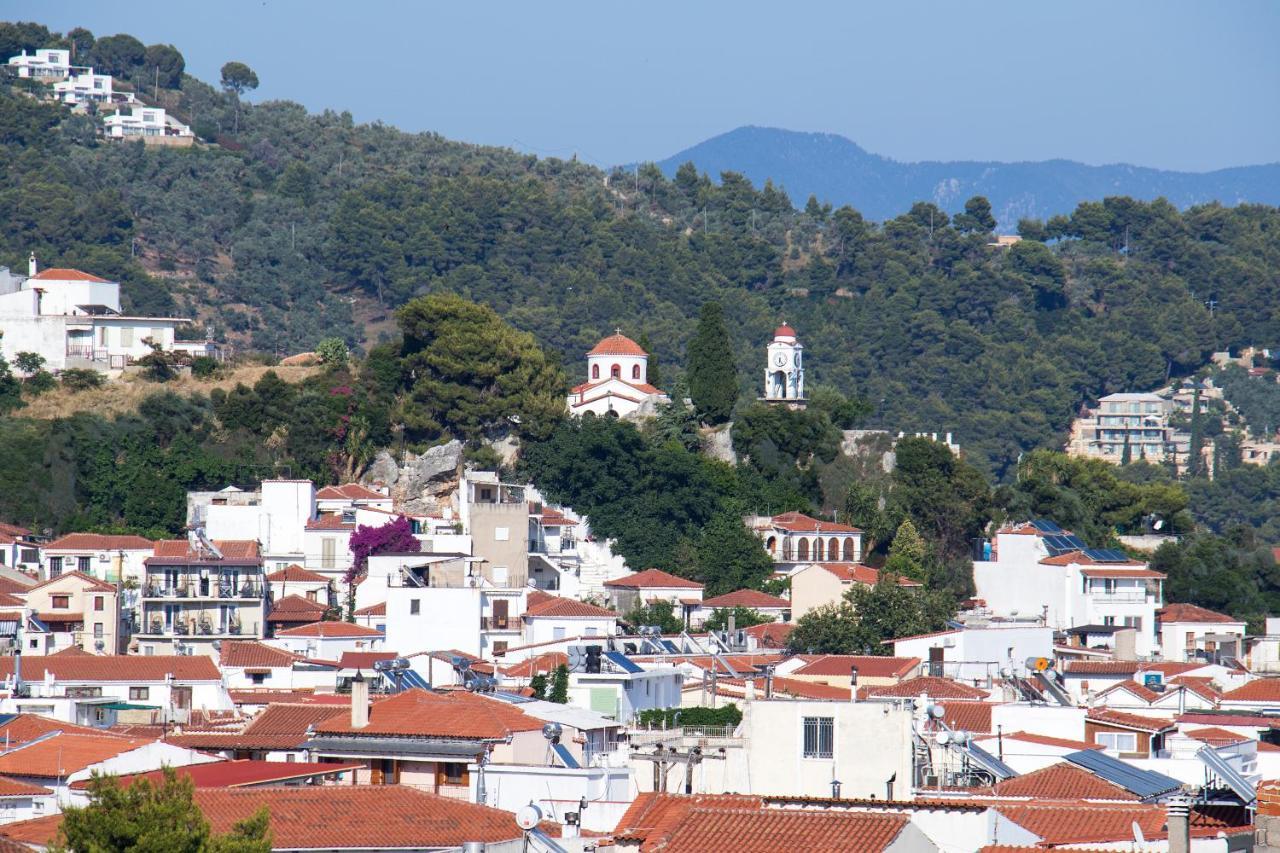 D & E Apartments Skiathos Town Exterior foto